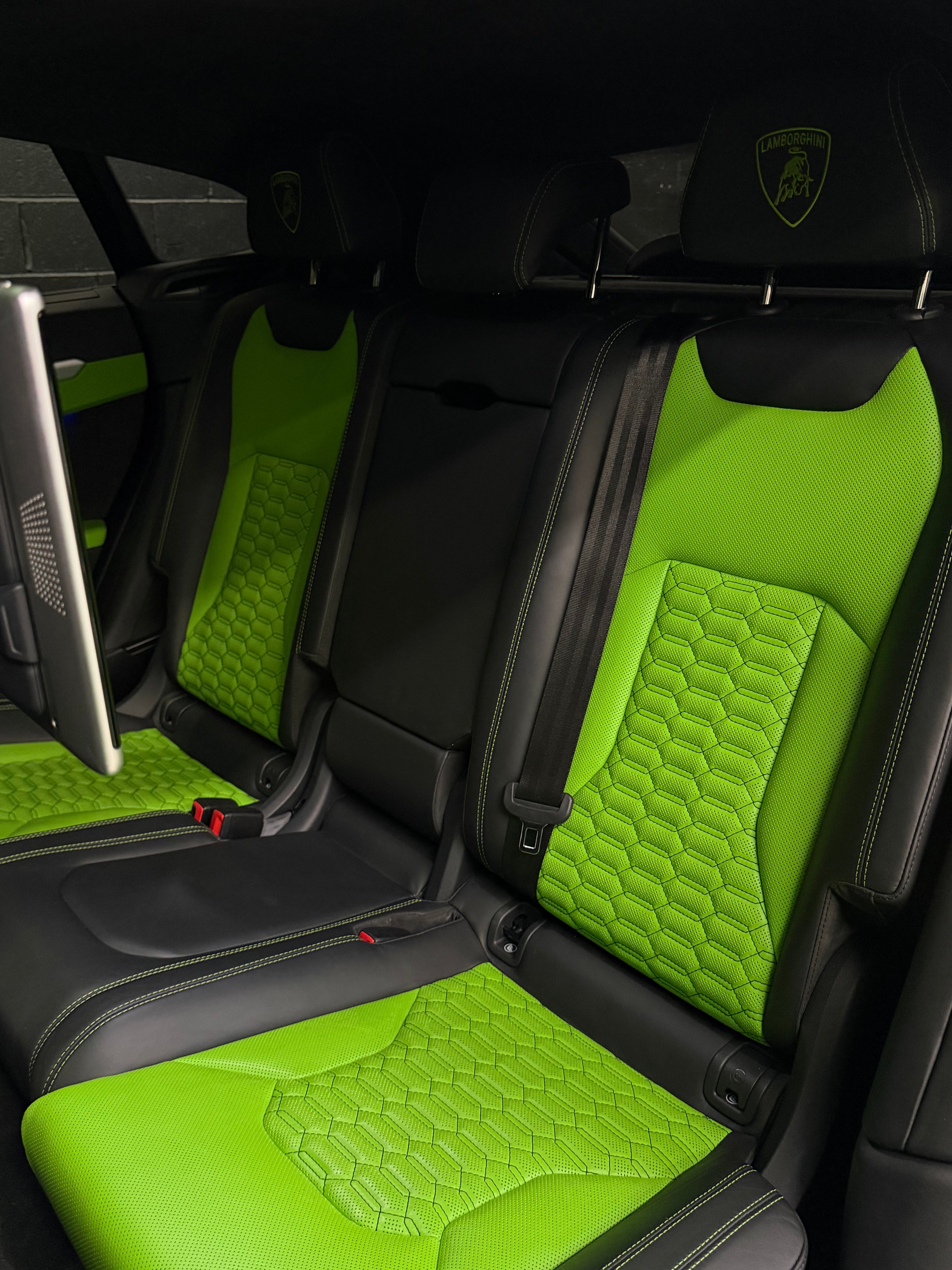 Lamborgini URUS