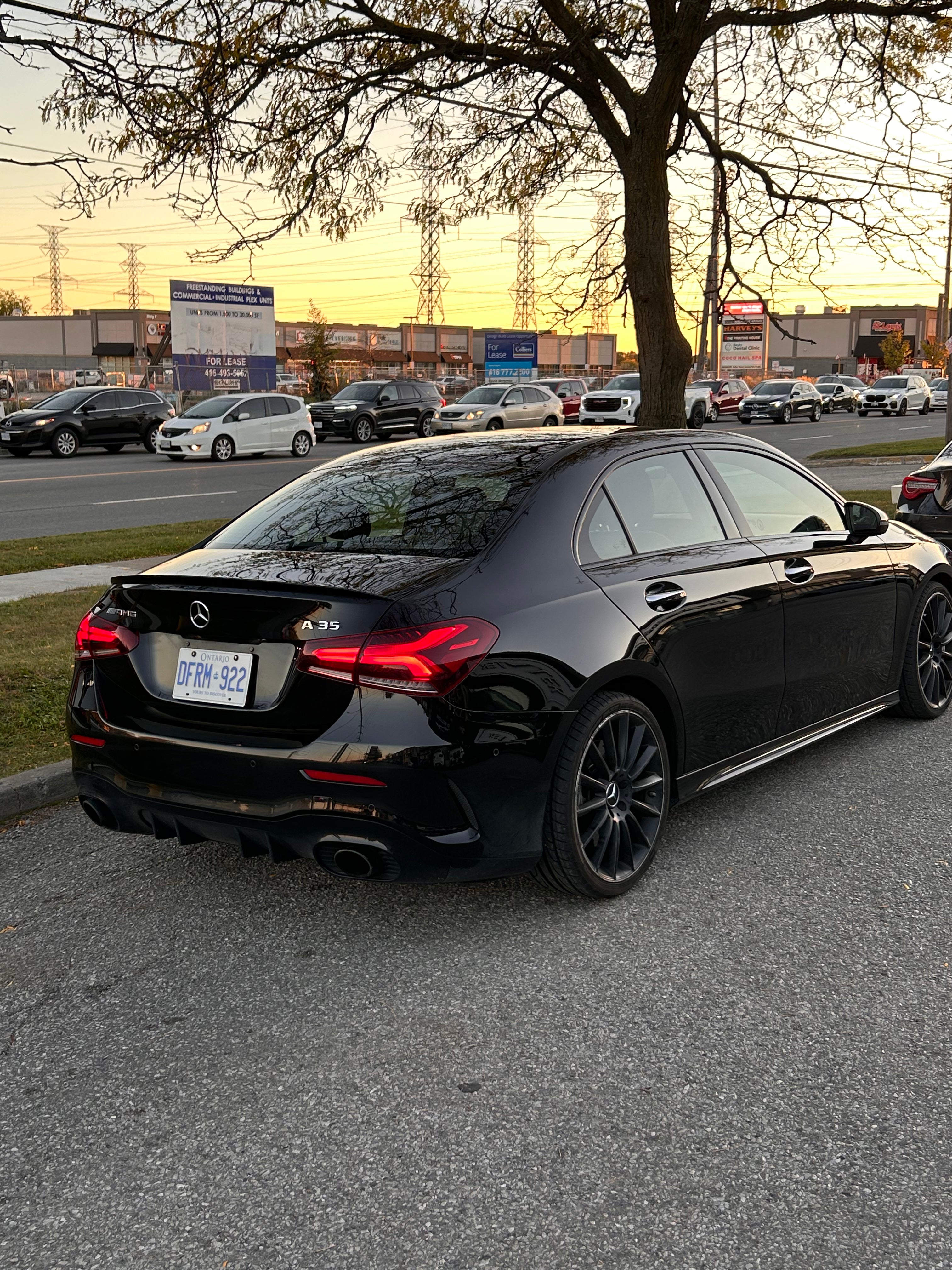 Mercedes-Benz A35 AMG