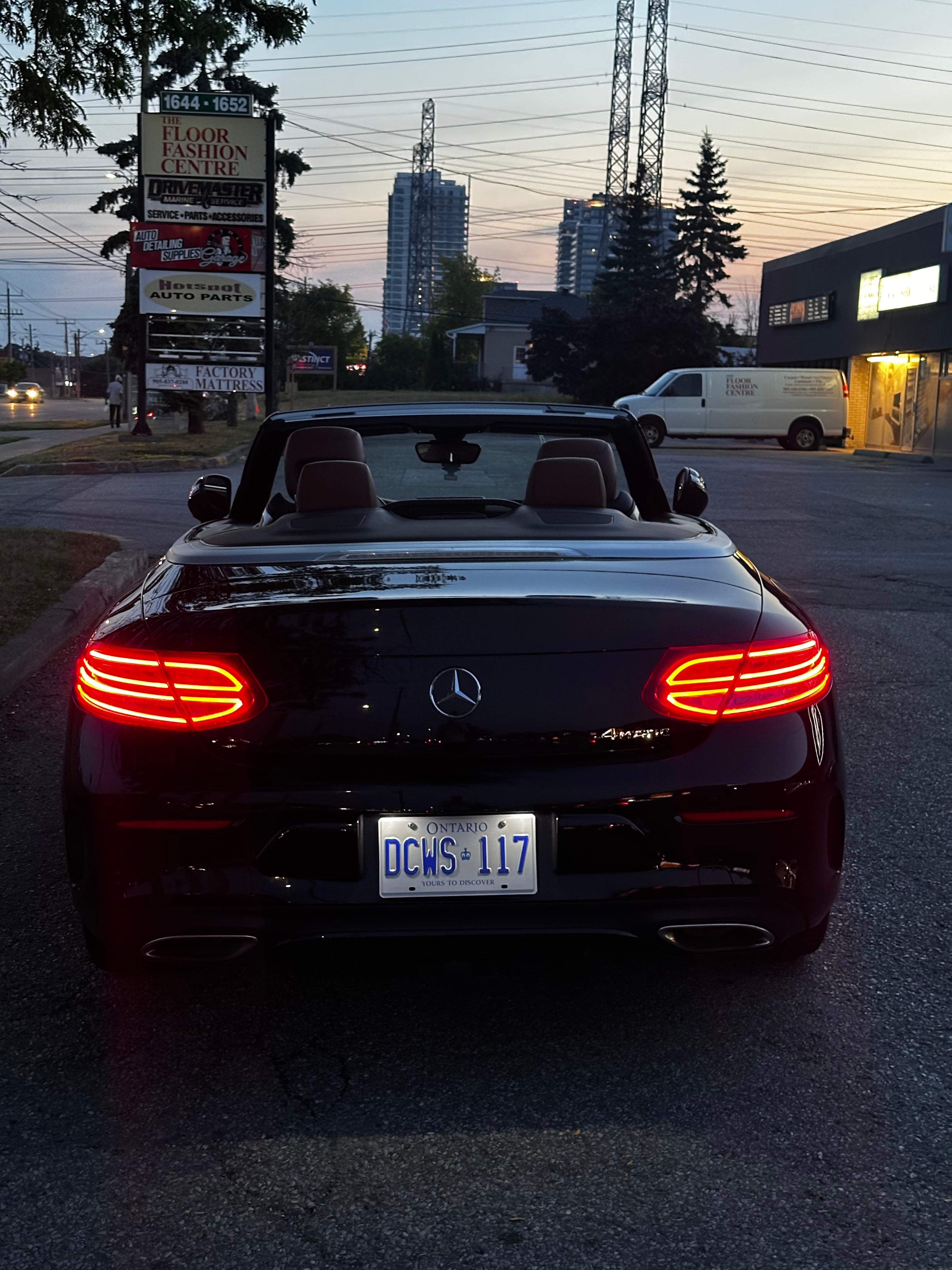 Mercedes-Benz C300 Convertible AMG Night Package