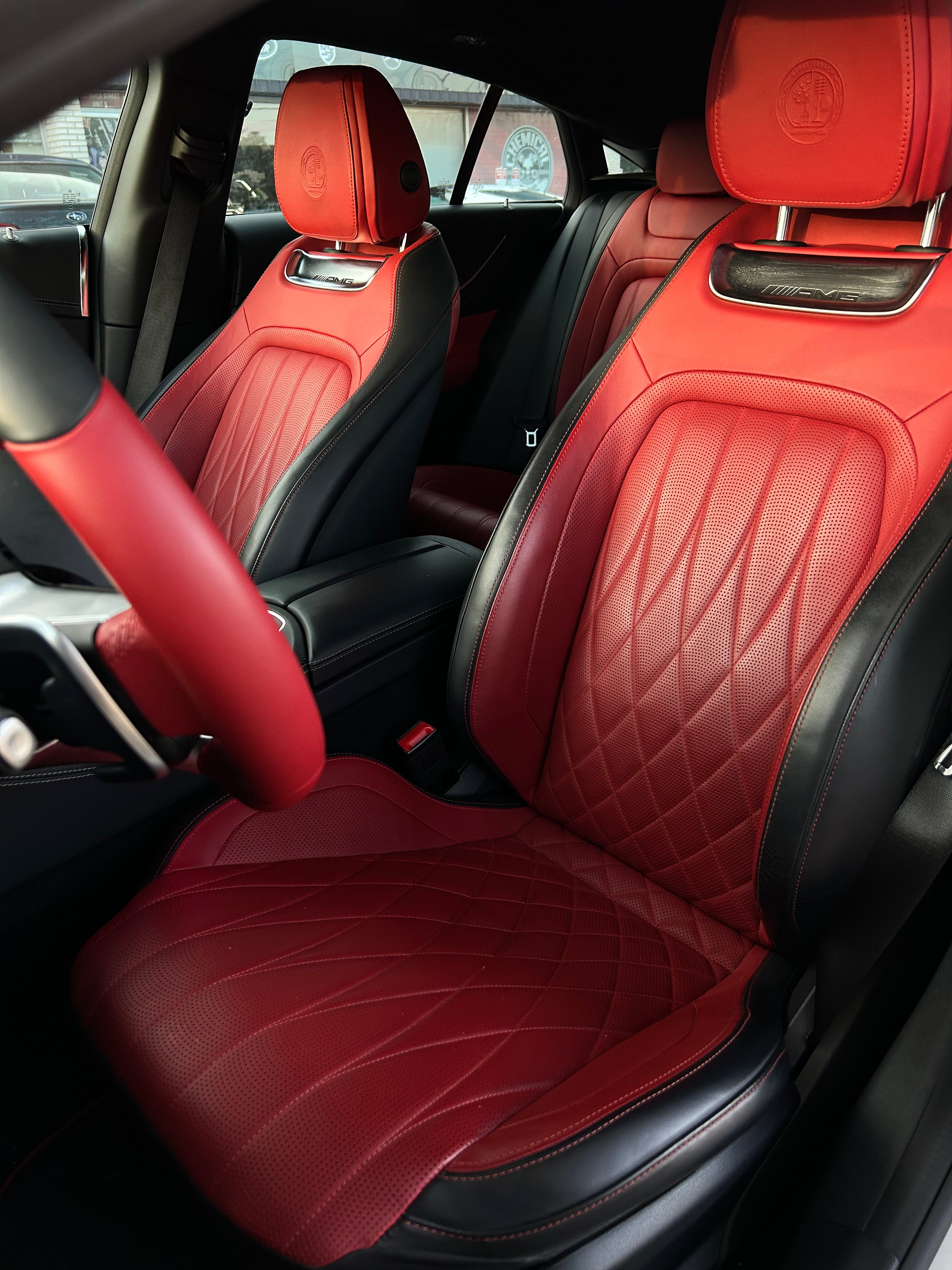 Mercedes-Benz GT53 AMG