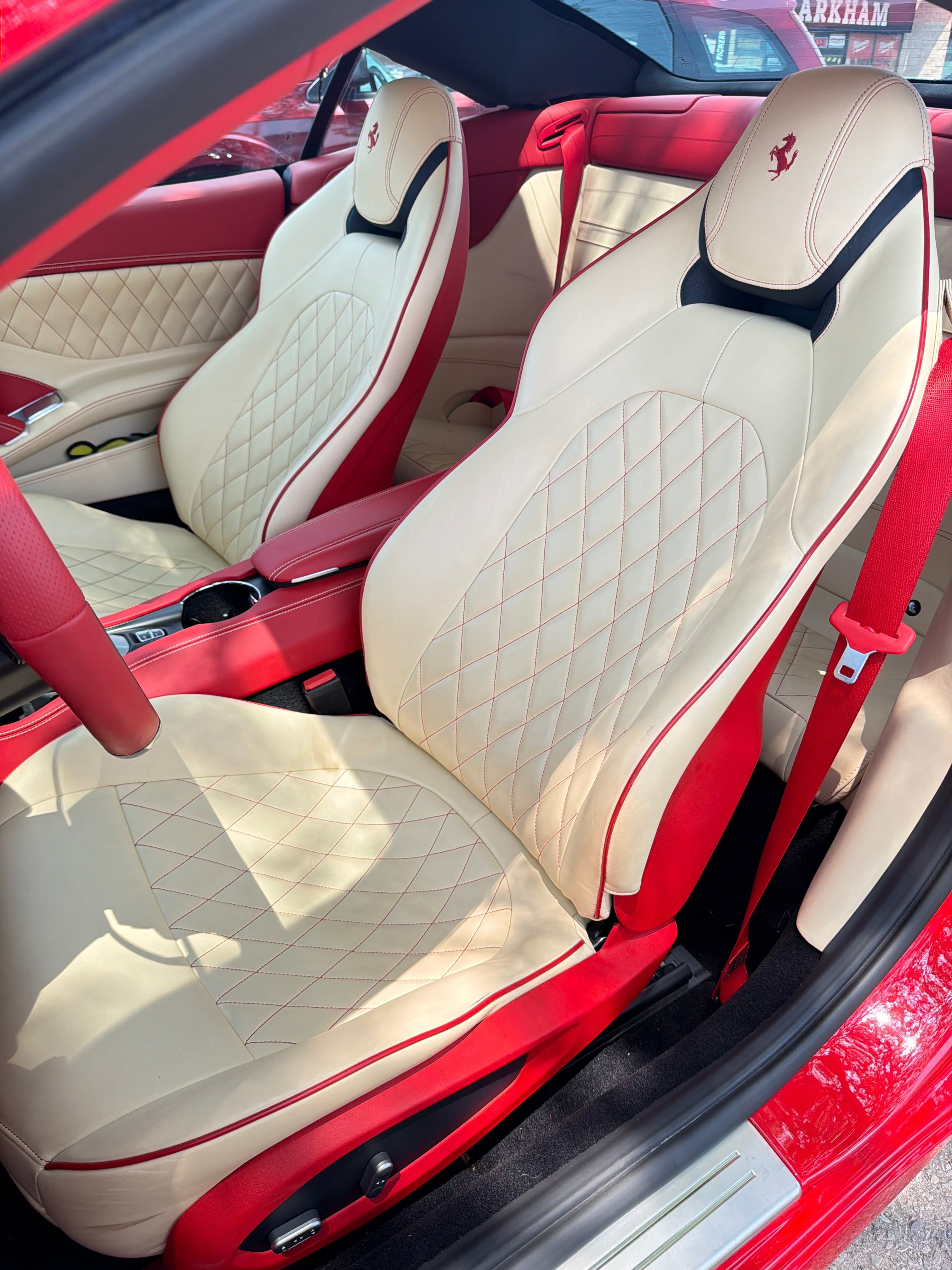 Ferarri California T