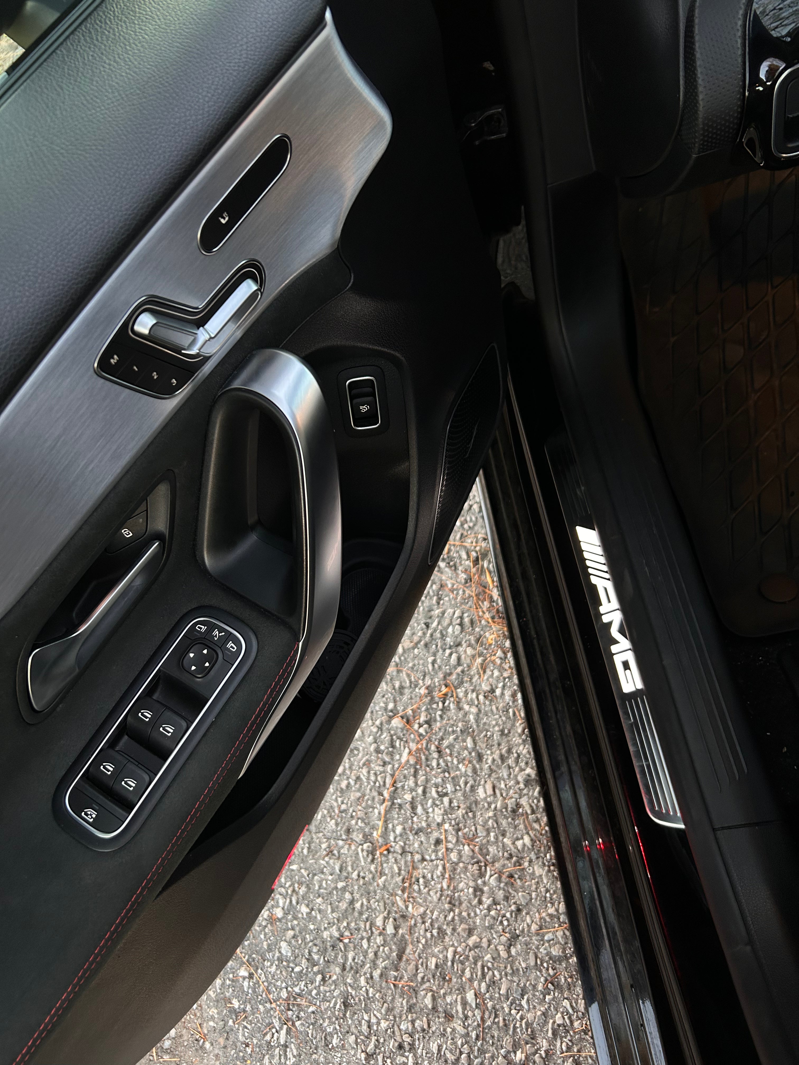 Mercedes-Benz A35 AMG